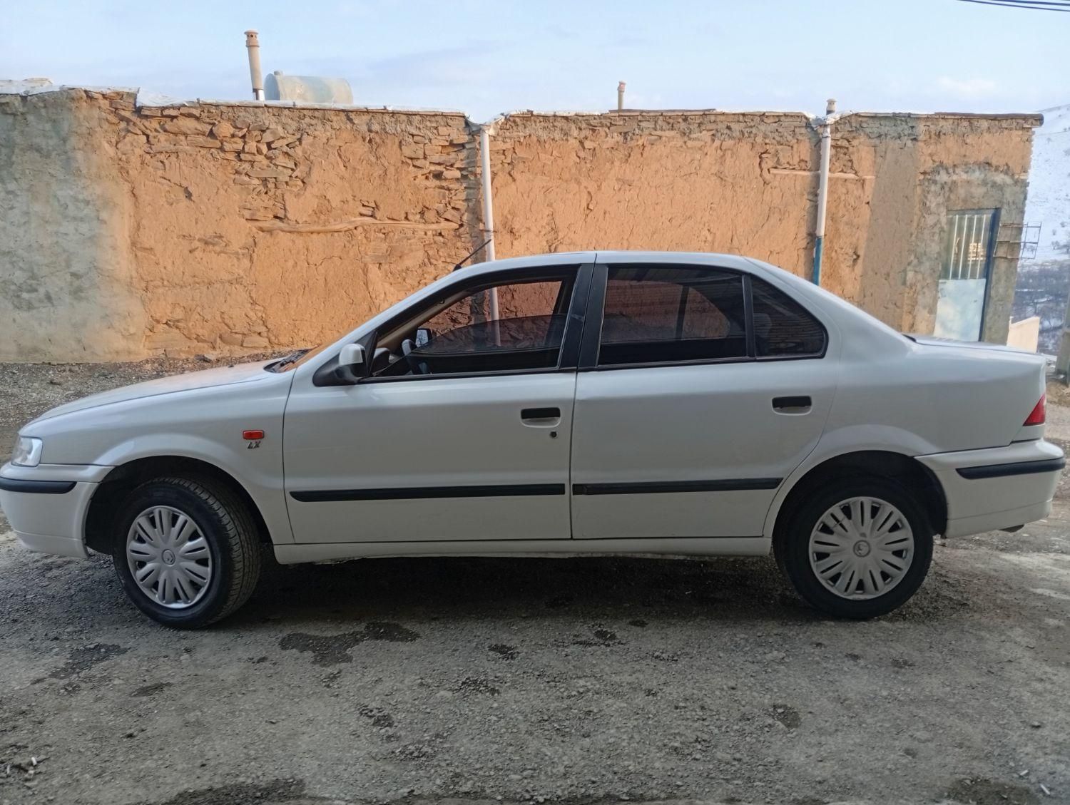 سمند LX XU7 - 1395