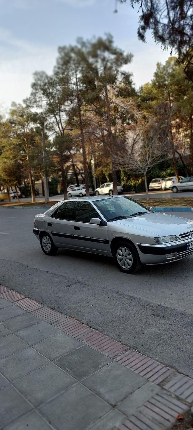 سیتروئن زانتیا X - 2006