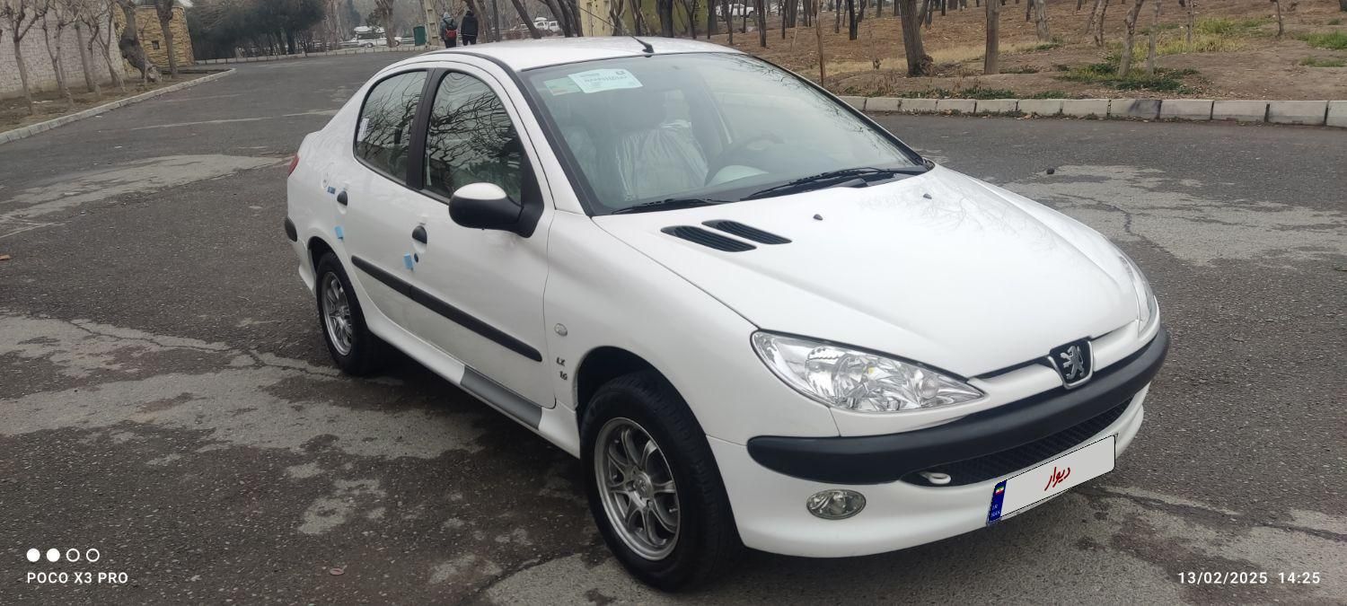 پژو 206 SD v8 - 1390