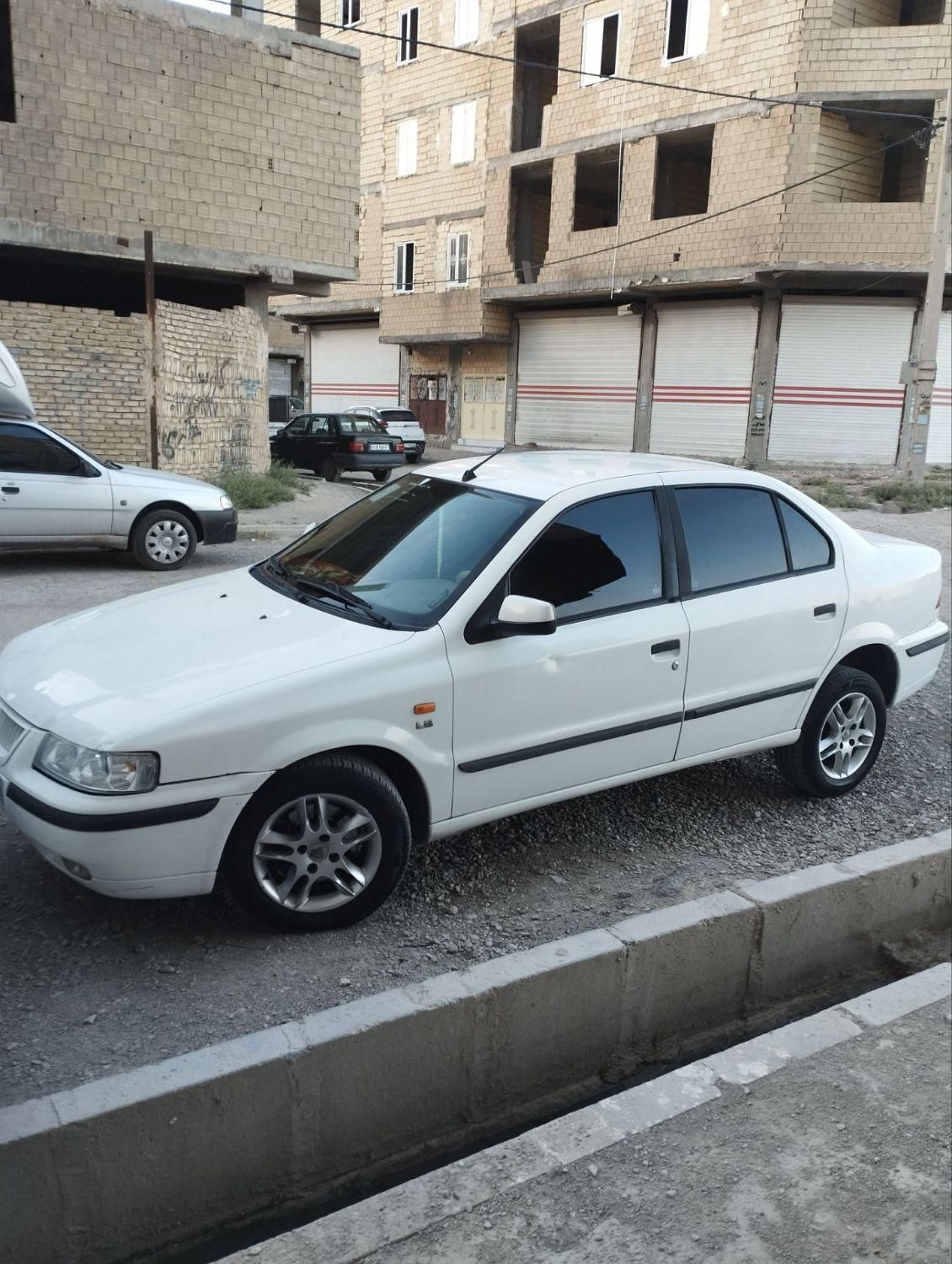 سمند LX XU7 - 1395