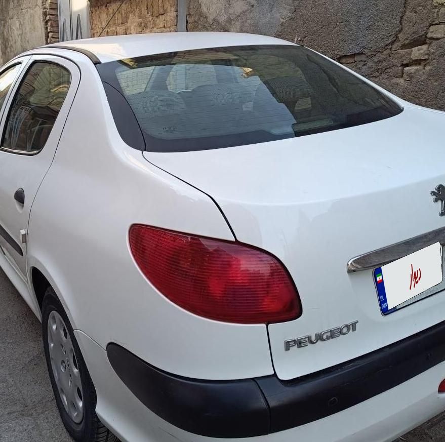 پژو 206 SD v8 - 1400