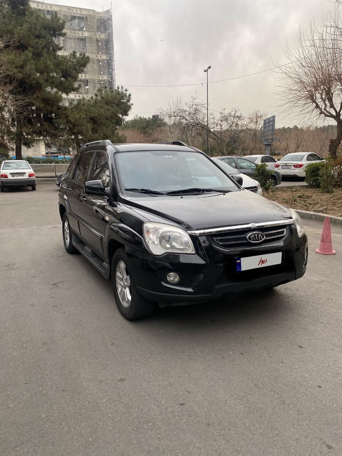 کیا اسپورتیج 6 سیلندر 2700cc - 2010