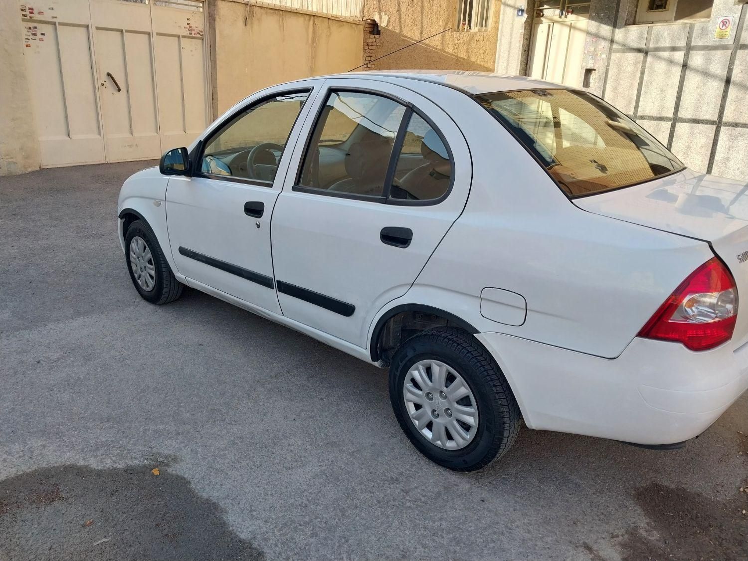 تیبا صندوق دار EX - 1394