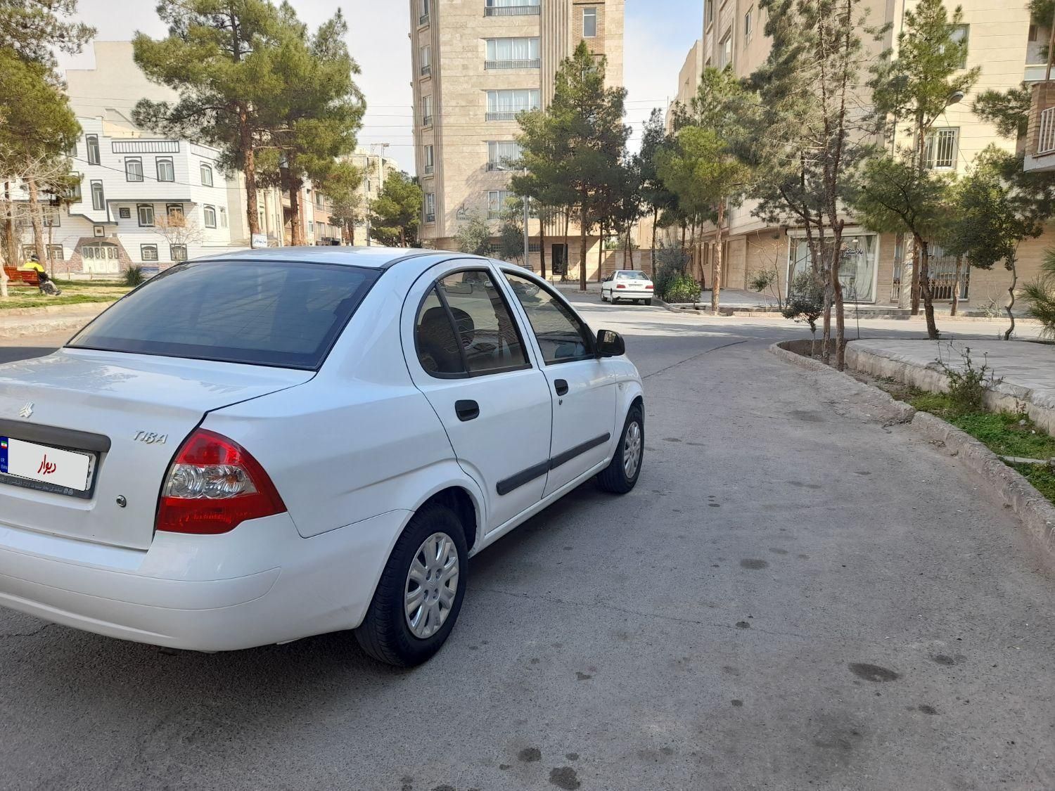 تیبا صندوق دار EX - 1394