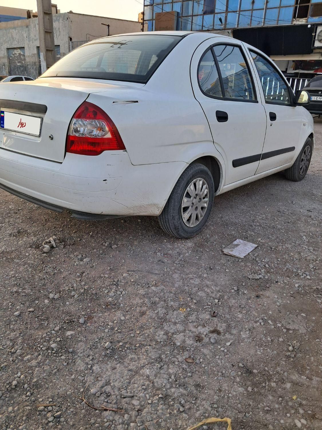 تیبا صندوق دار EX - 1395