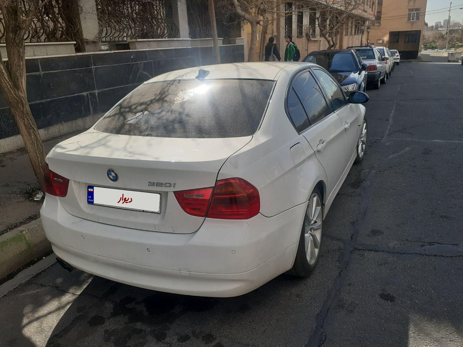 ب ام و سری 3 سدان 320i - 2006