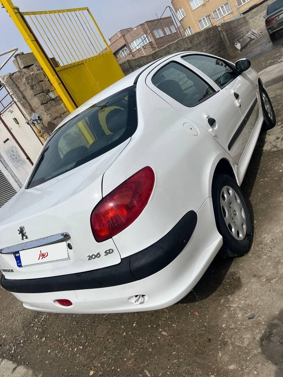 پژو 206 SD v8 - 1395