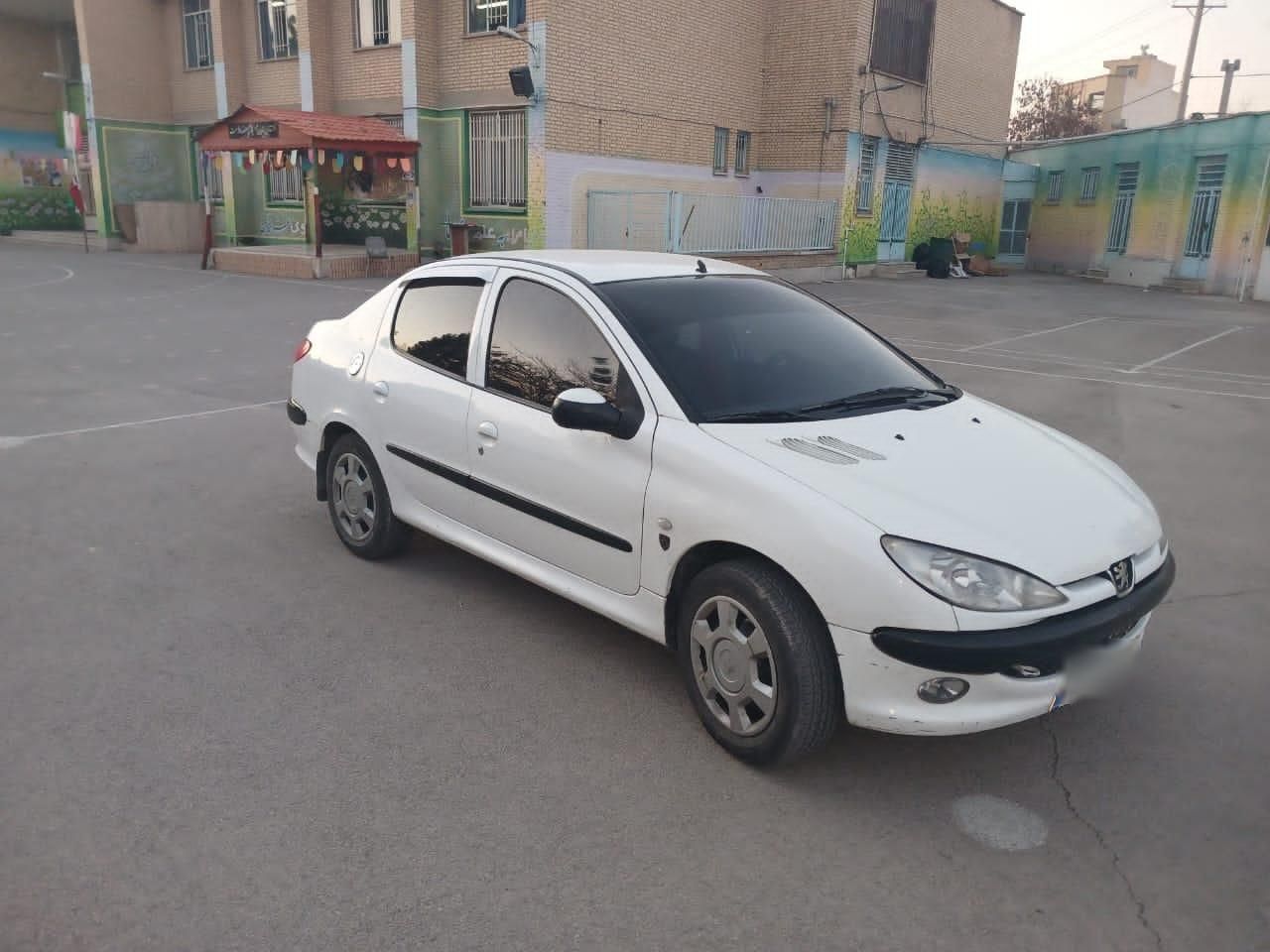 پژو 206 SD v8 - 1390