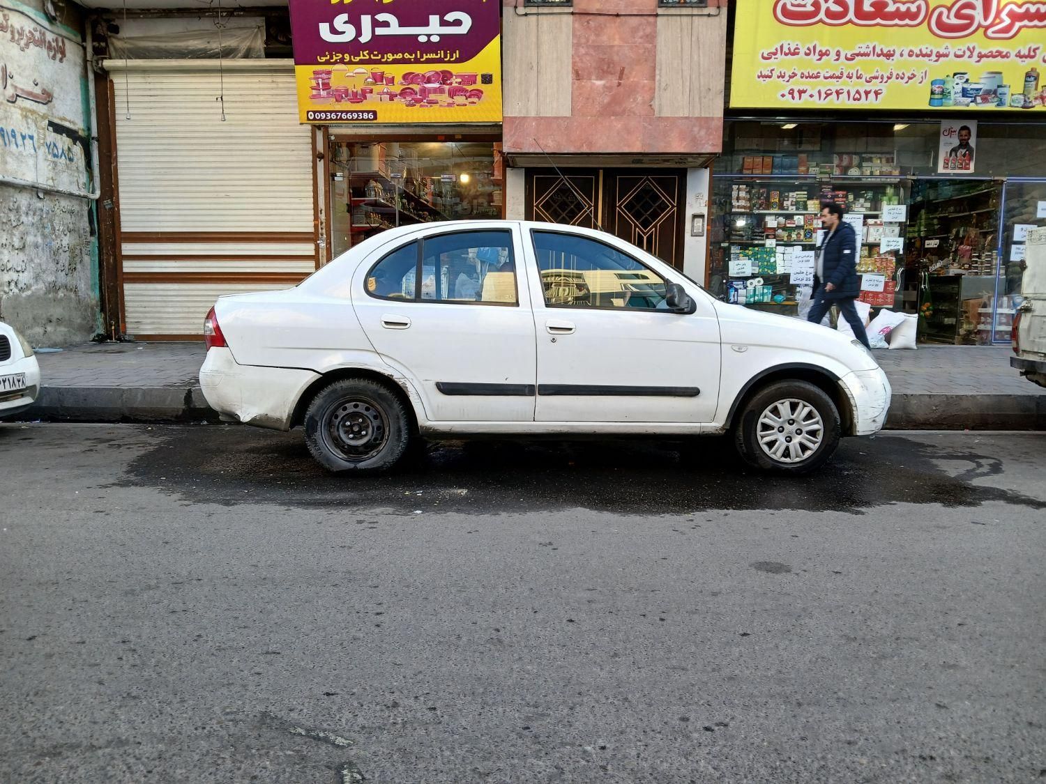 تیبا صندوق دار LX - 1392