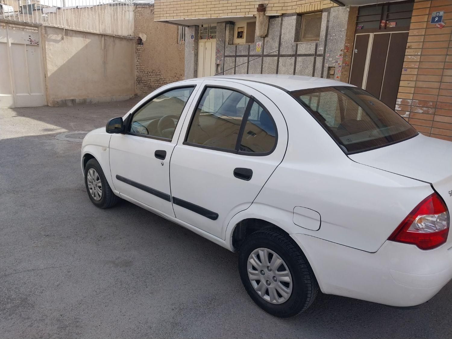 تیبا صندوق دار EX - 1394