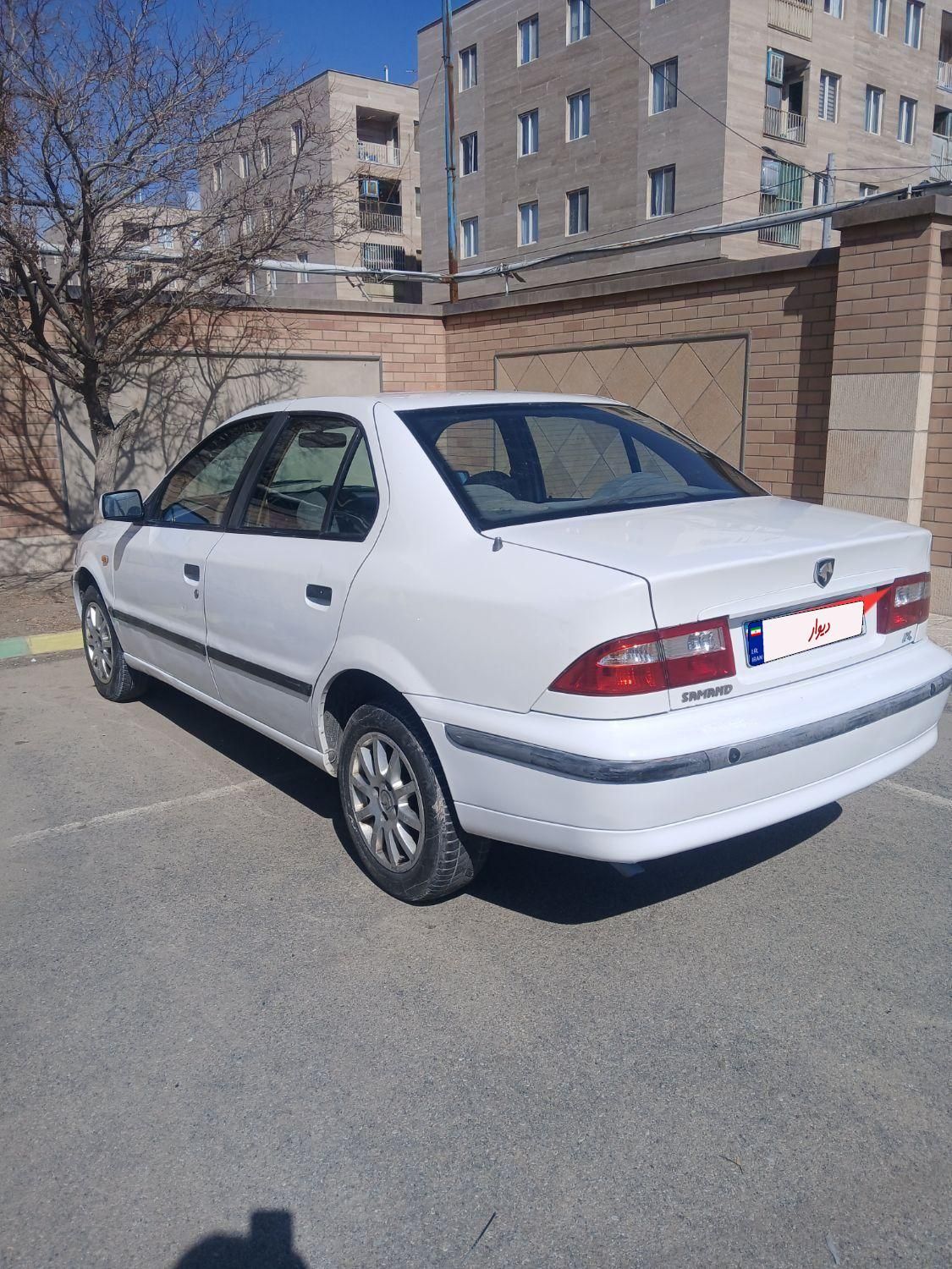 سمند LX XU7 - 1386