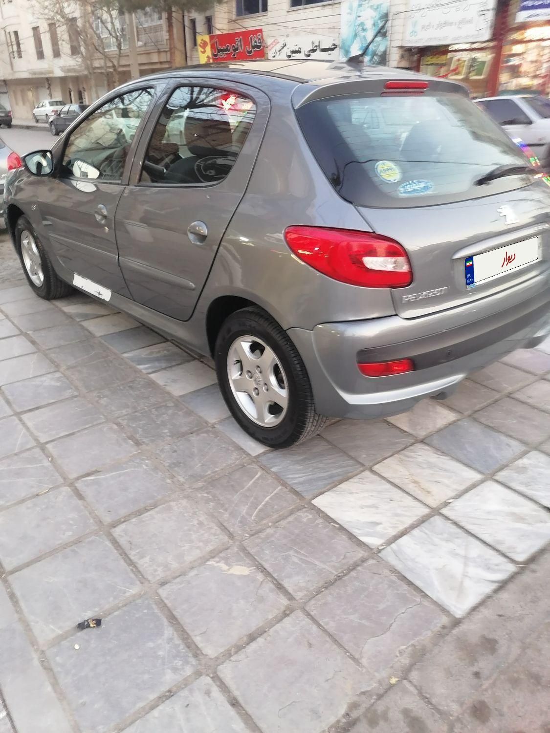 سمند LX XU7 - 1401