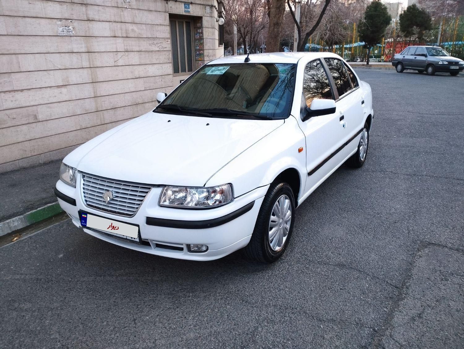 سمند LX XU7 - 1401