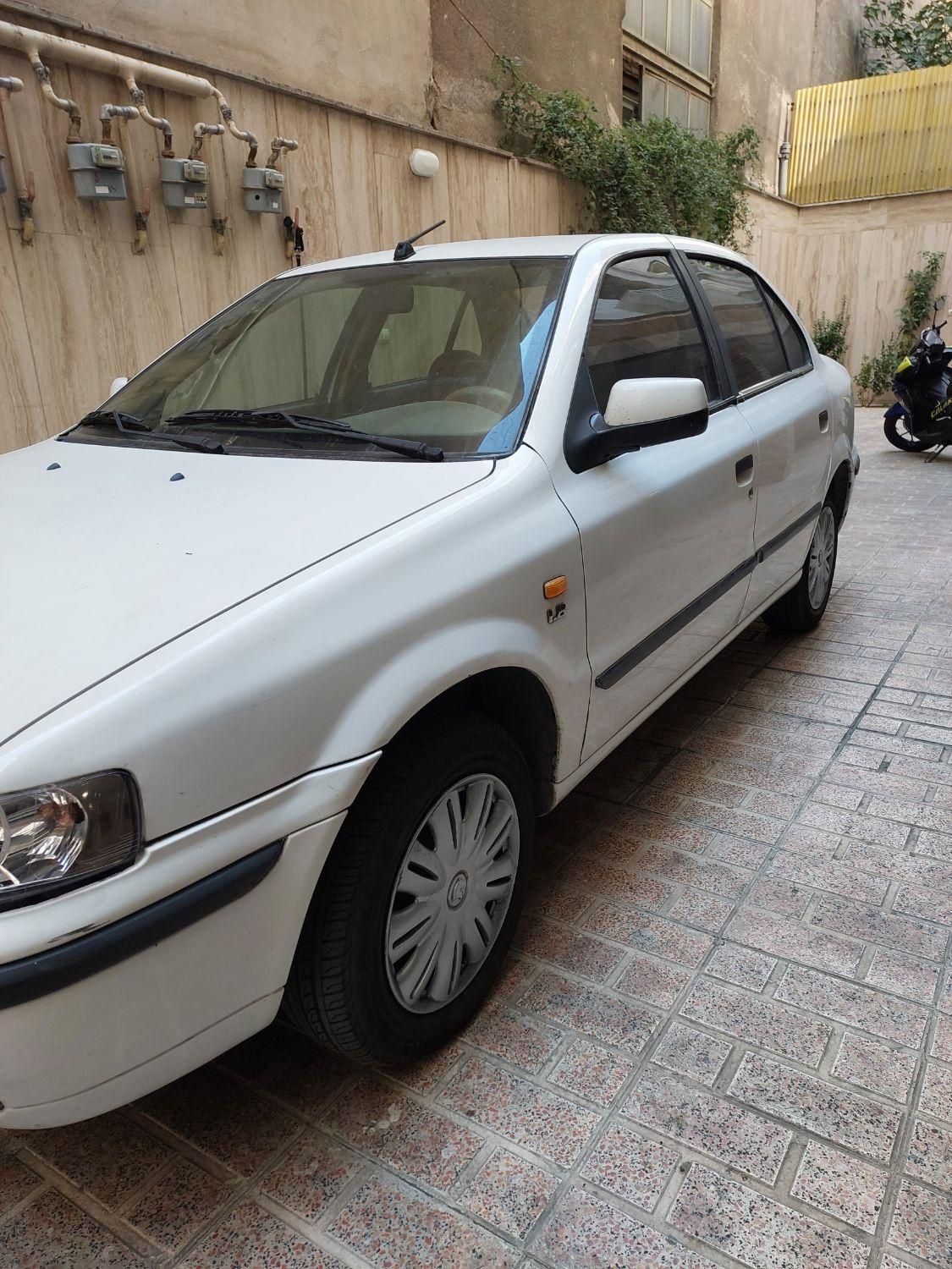 سمند LX XU7 - 1395