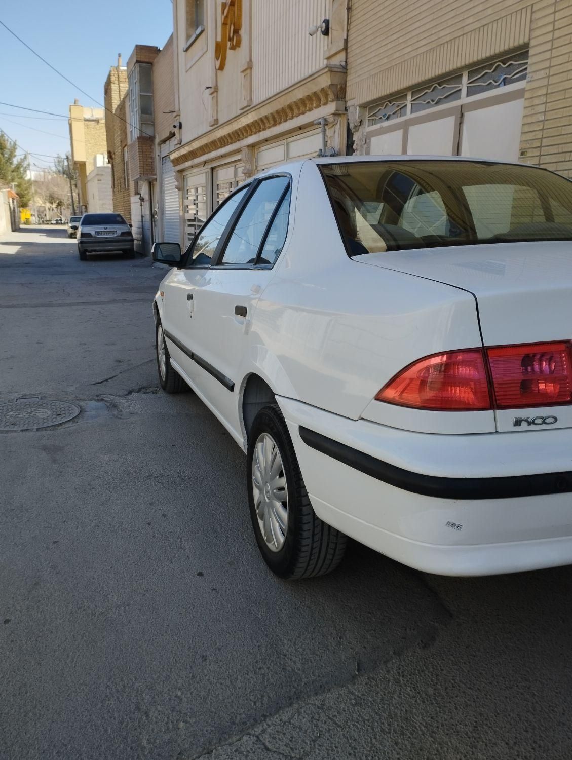 سمند LX XU7 - 1395