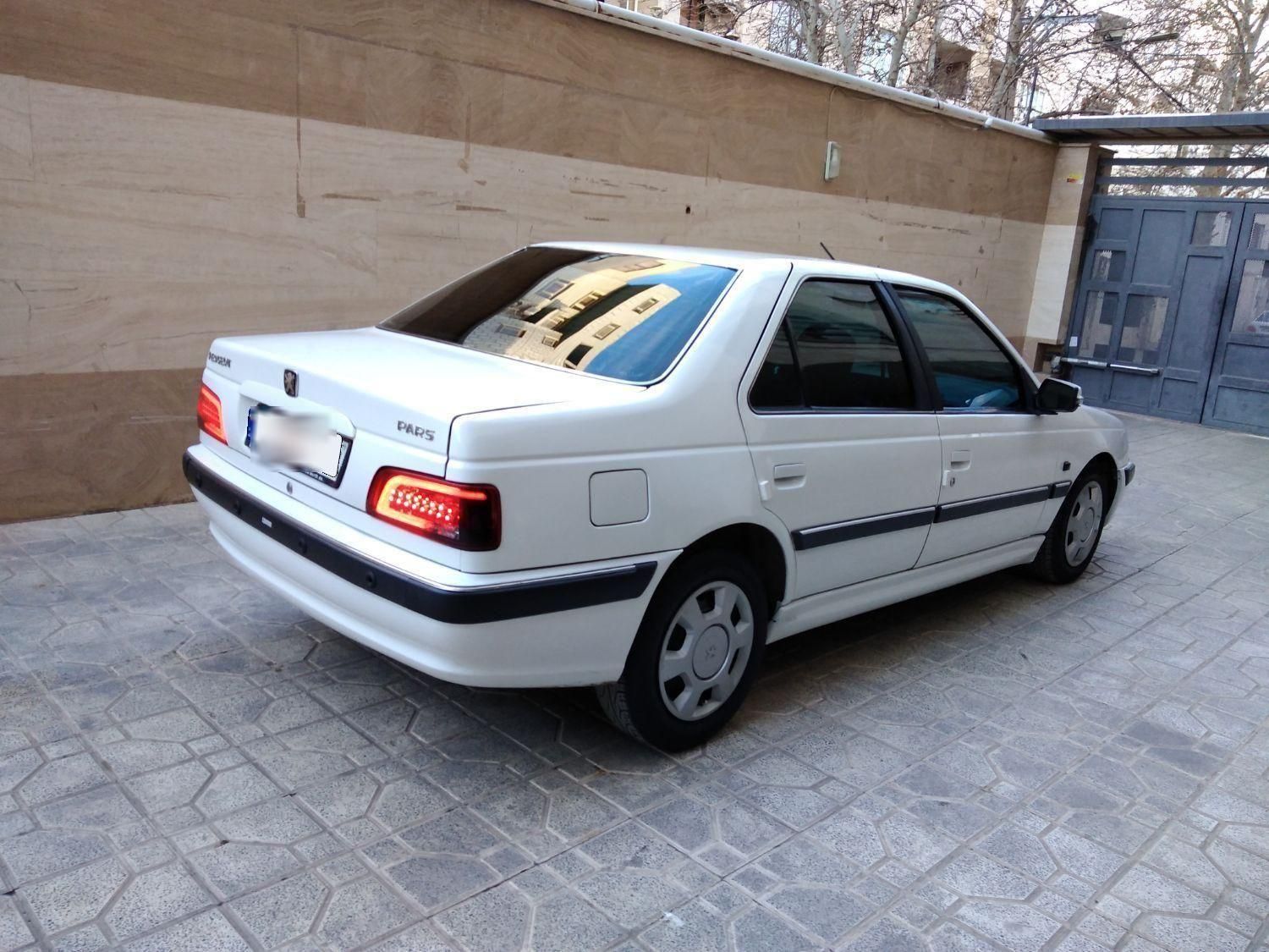 سمند LX XU7 - 1396