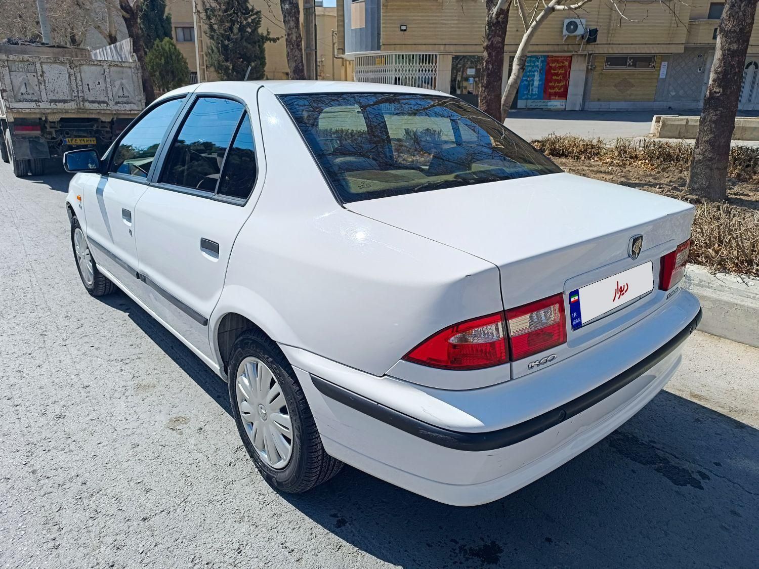 سمند LX XU7 - 1398