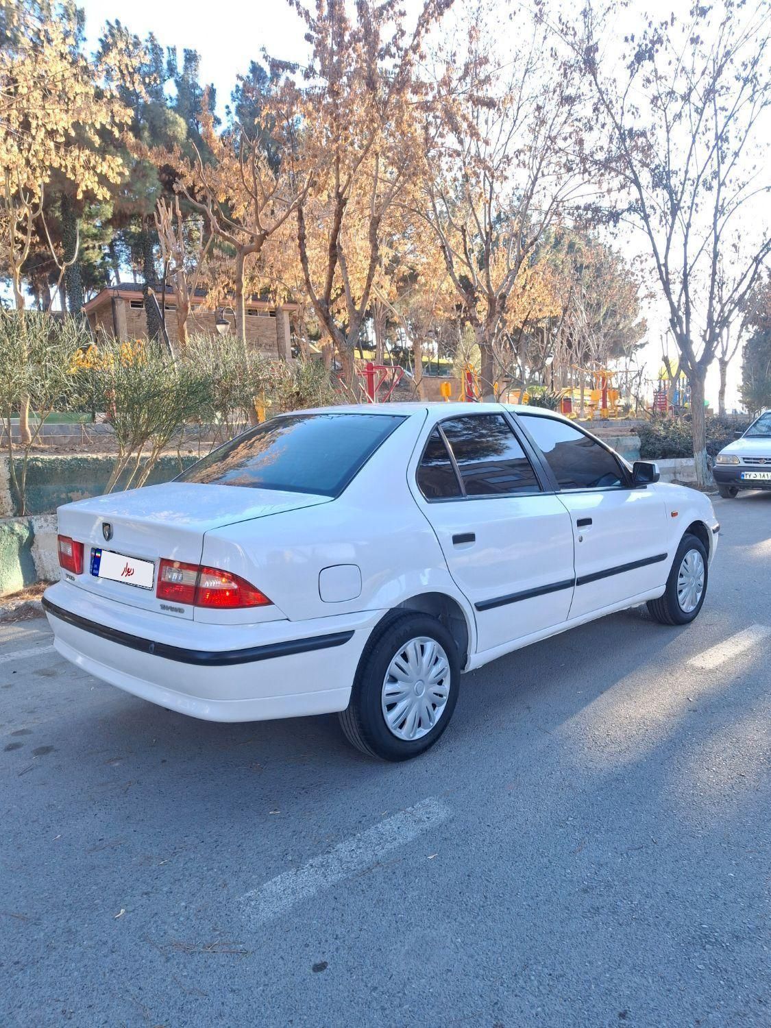 سمند LX XU7 - 1390