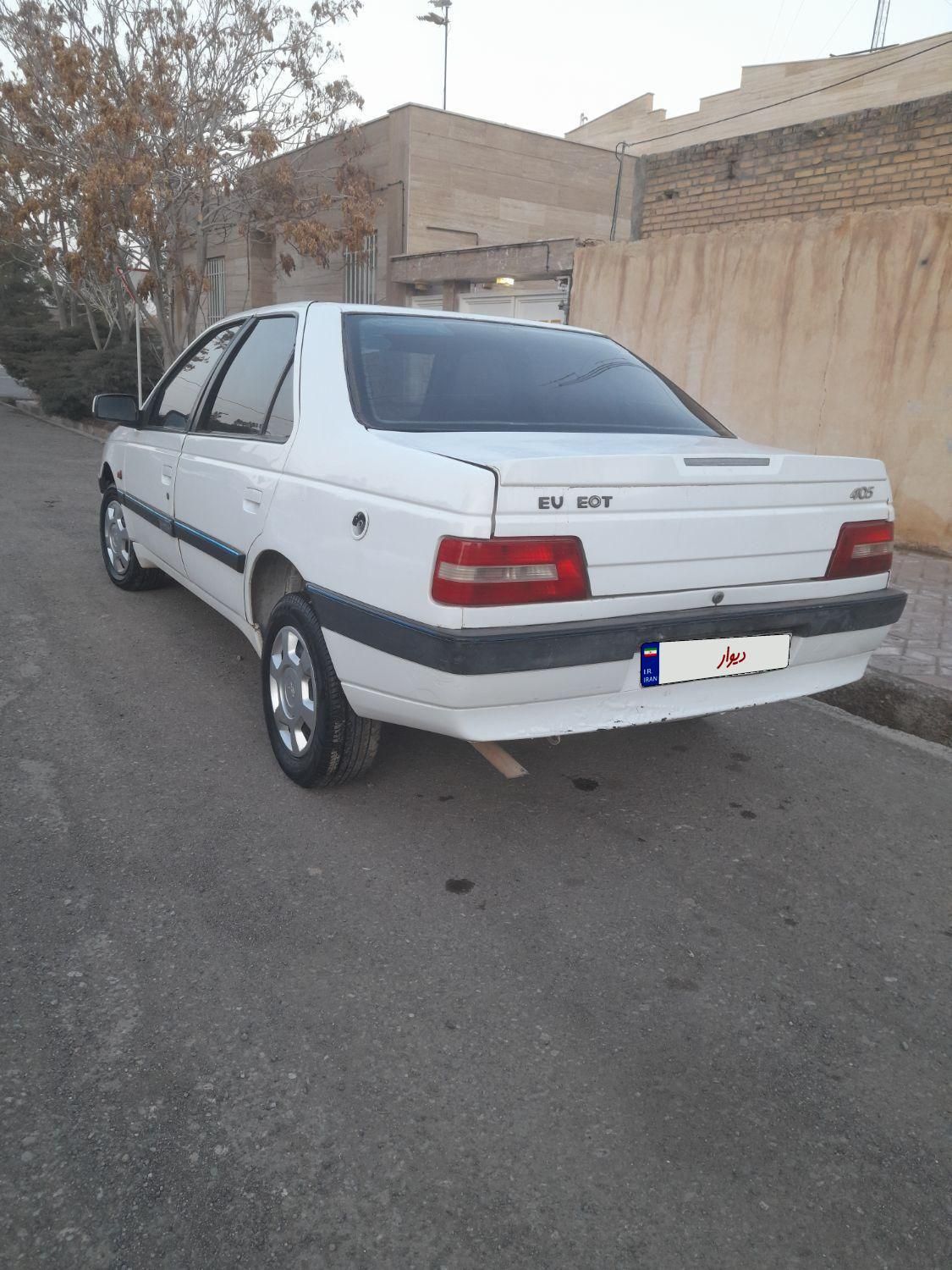 پژو 405 بنزینی GLX - TU5 - 1390