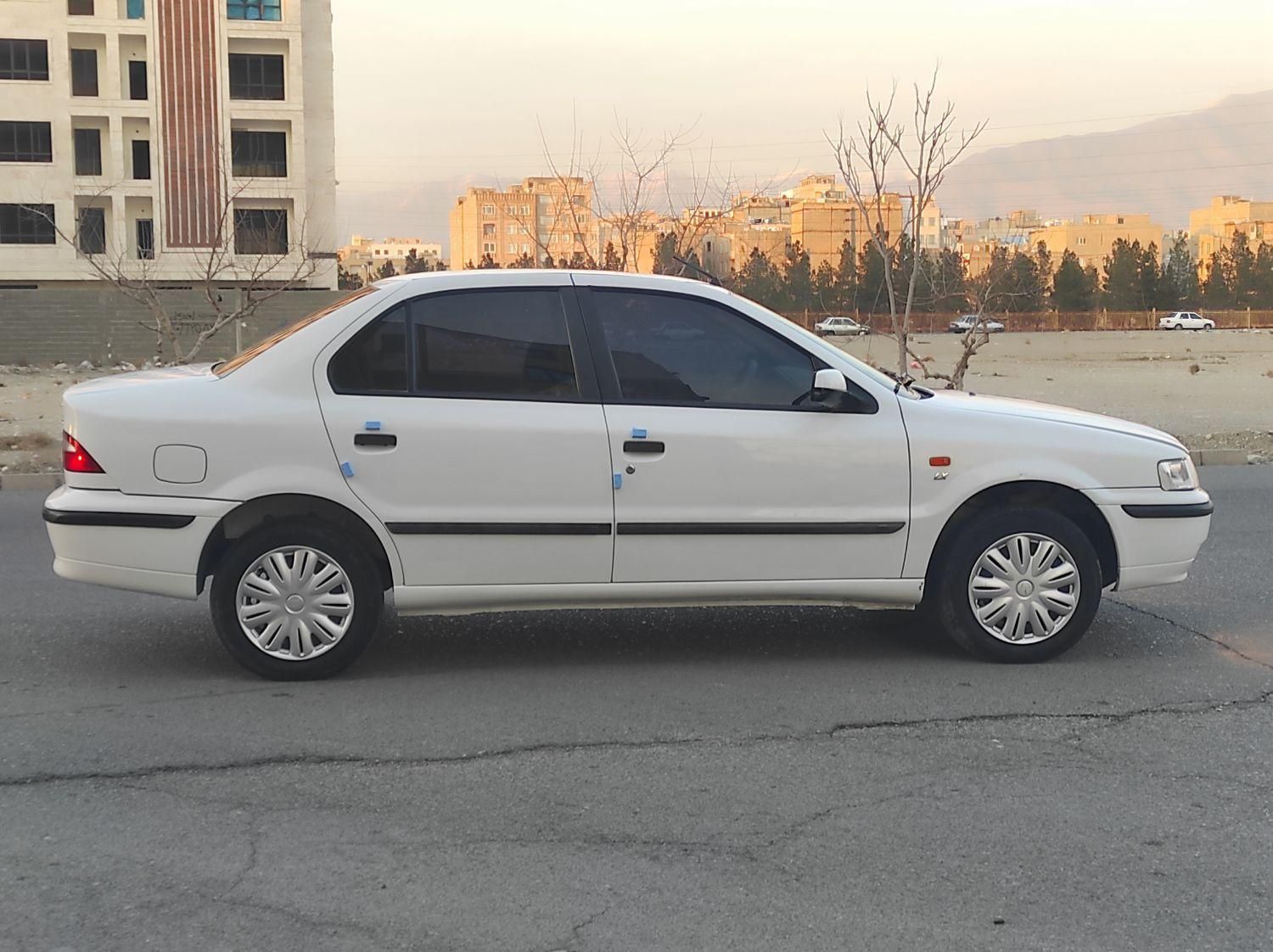 سمند LX XU7 - 1398