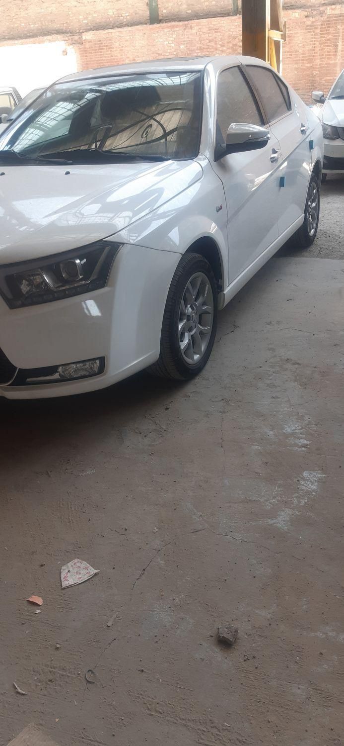 سمند LX XU7 - 1403