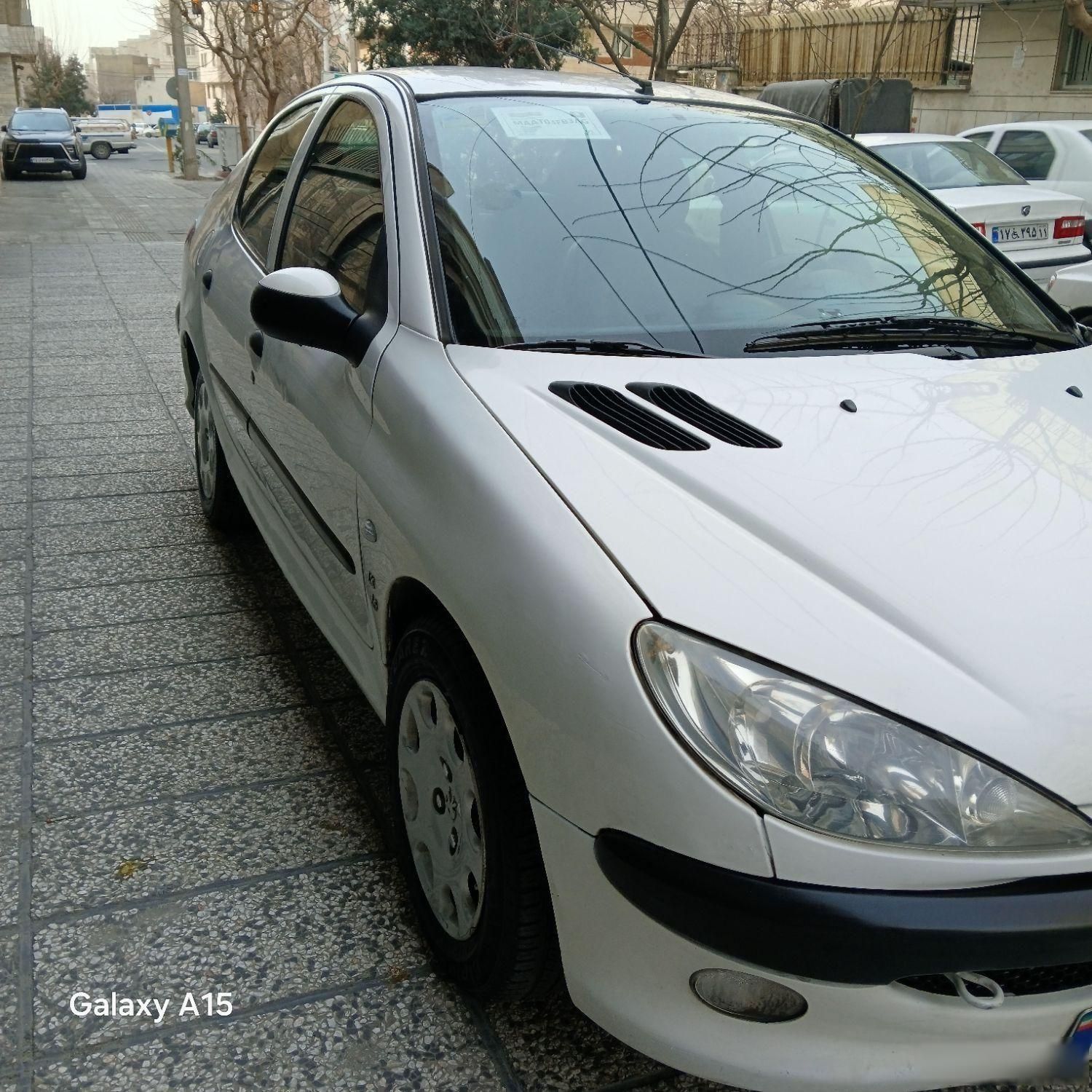 پژو 206 SD v8 - 1390