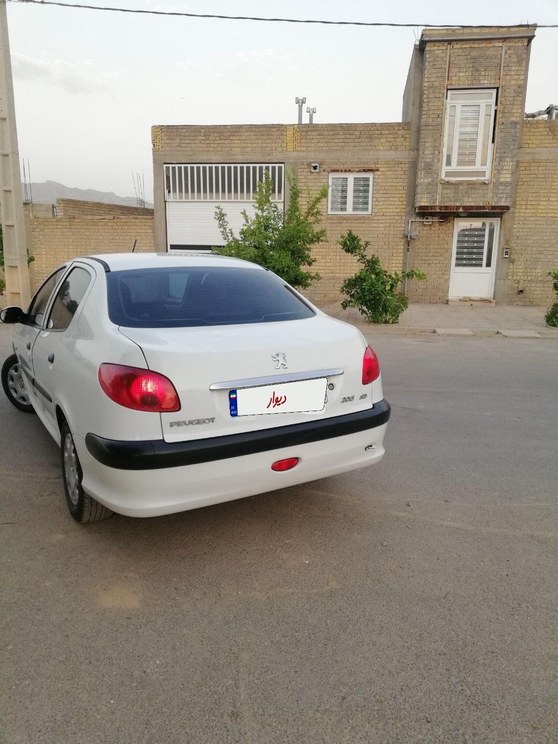 پژو 206 SD v8 - 1396