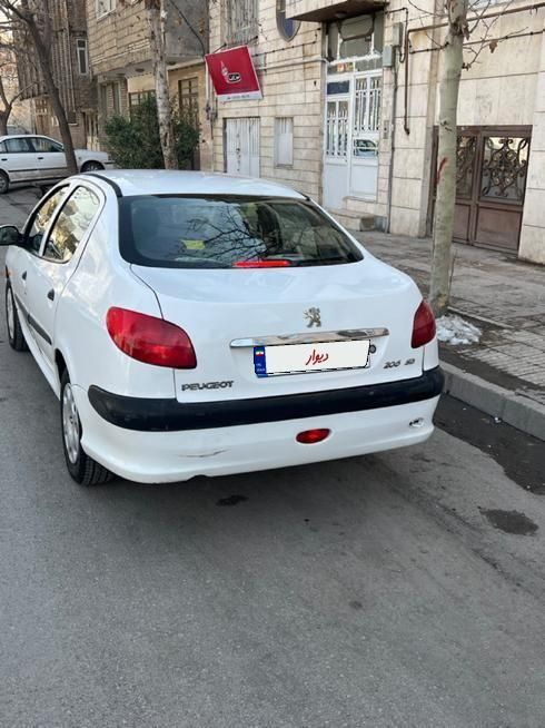 پژو 206 SD v8 - 1392