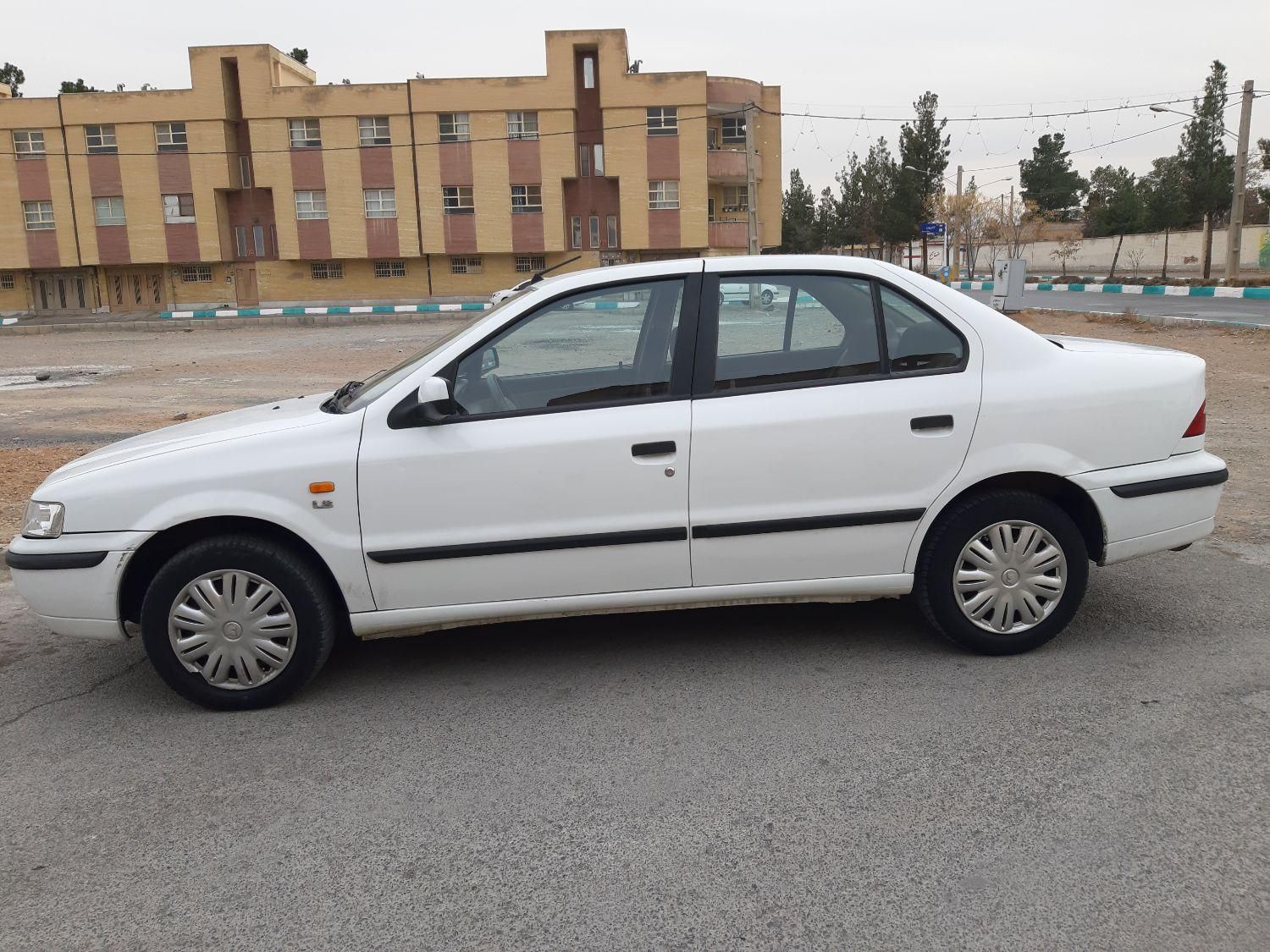 سمند LX XU7 - 1398