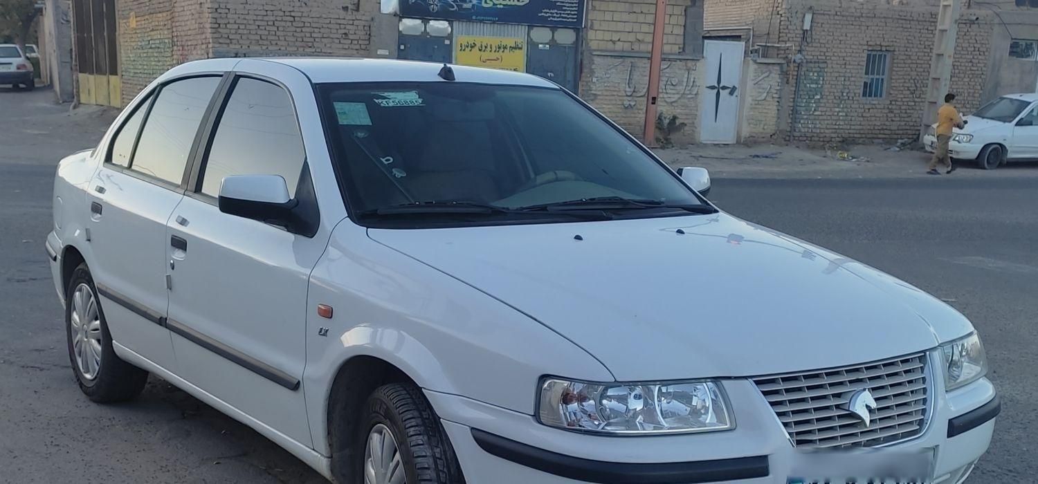 سمند LX XU7 - 1398