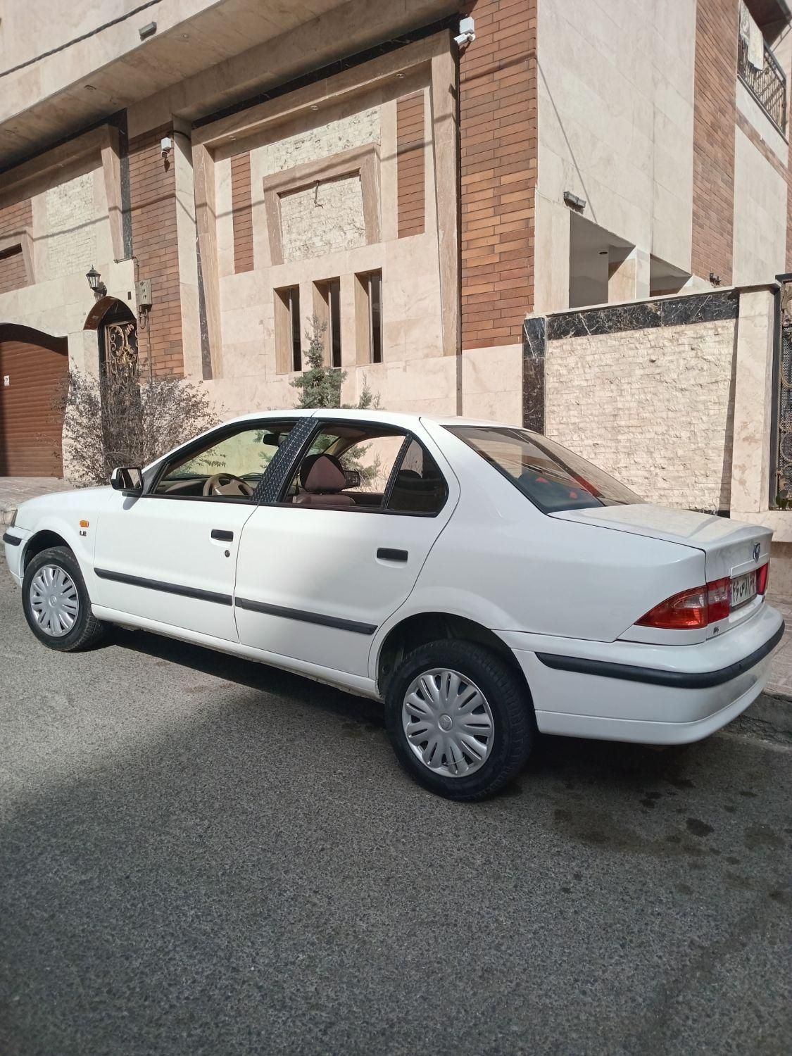 سمند LX XU7 - 1398