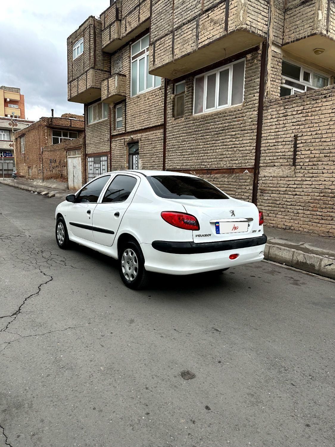 پژو 206 SD v8 - 1394