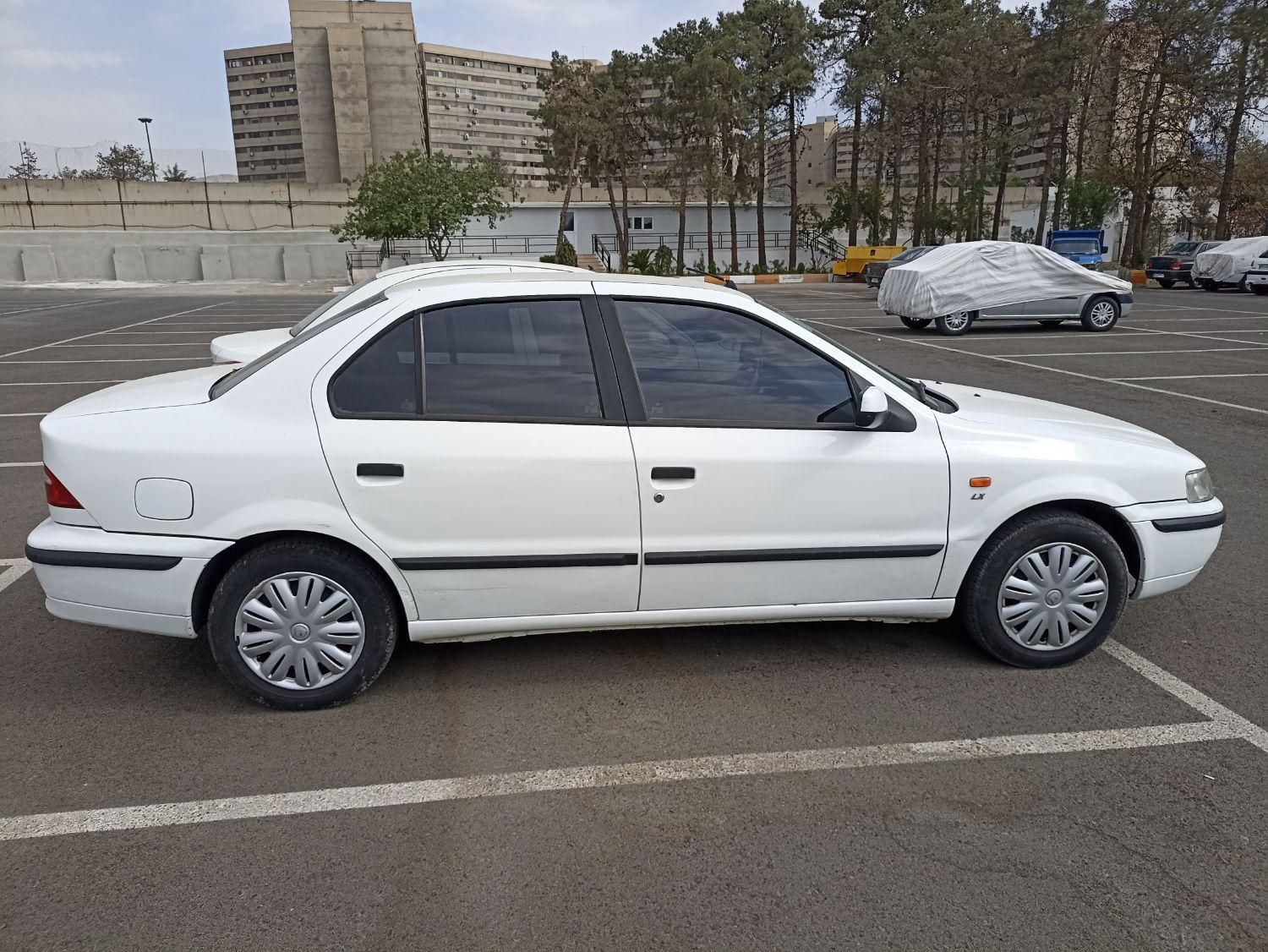 سمند LX XU7 - 1395