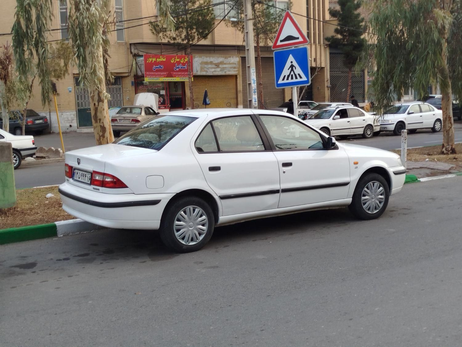 سمند LX XU7 - 1398