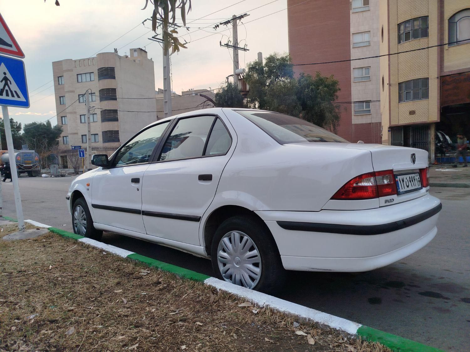 سمند LX XU7 - 1398