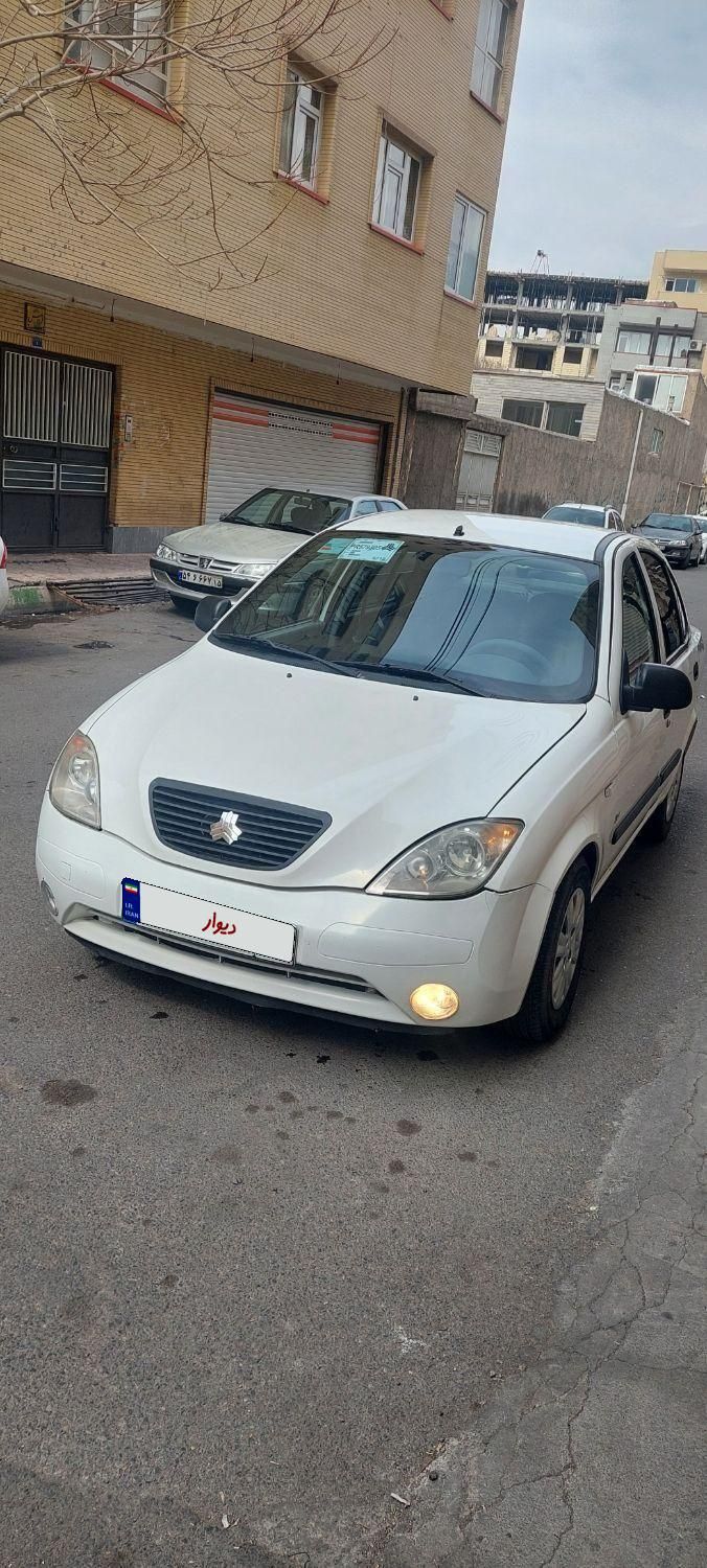 تیبا صندوق دار EX - 1395