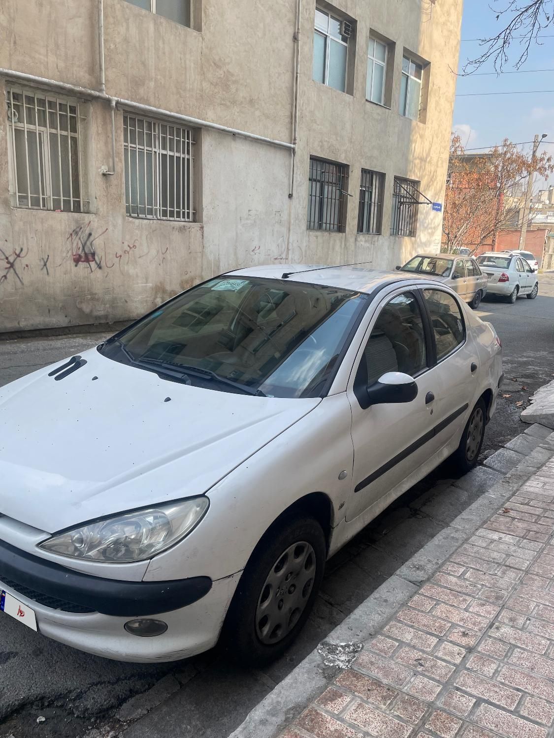 پژو 206 SD v1 - 1390