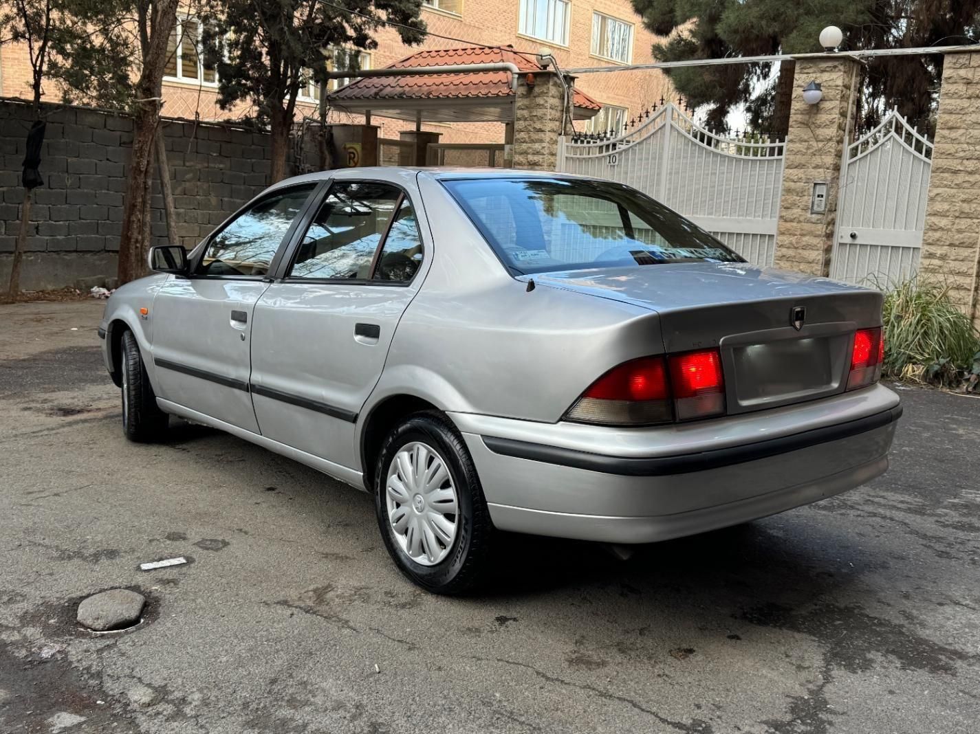 سمند LX XU7 - 1386