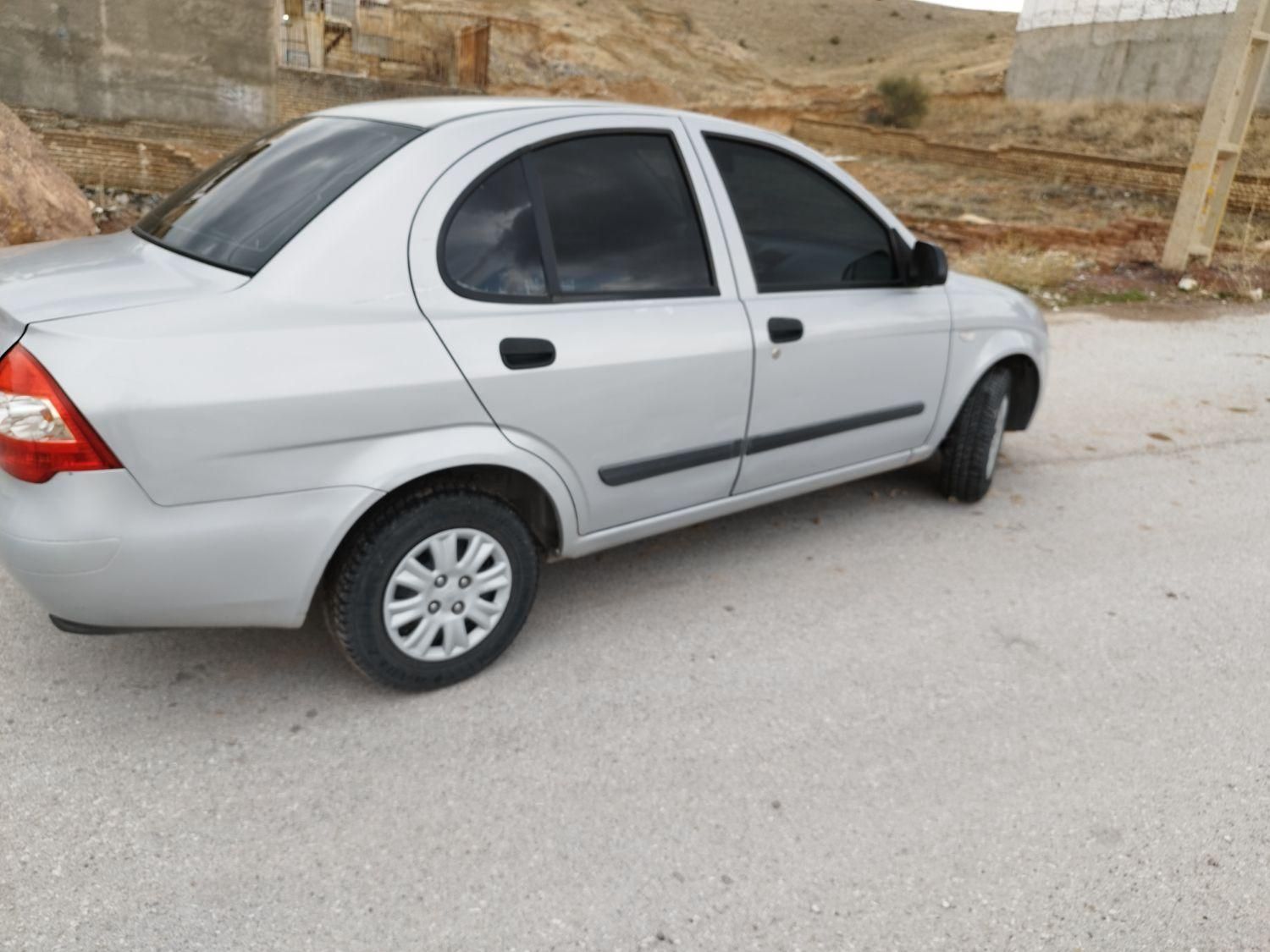 تیبا صندوق دار EX - 1395