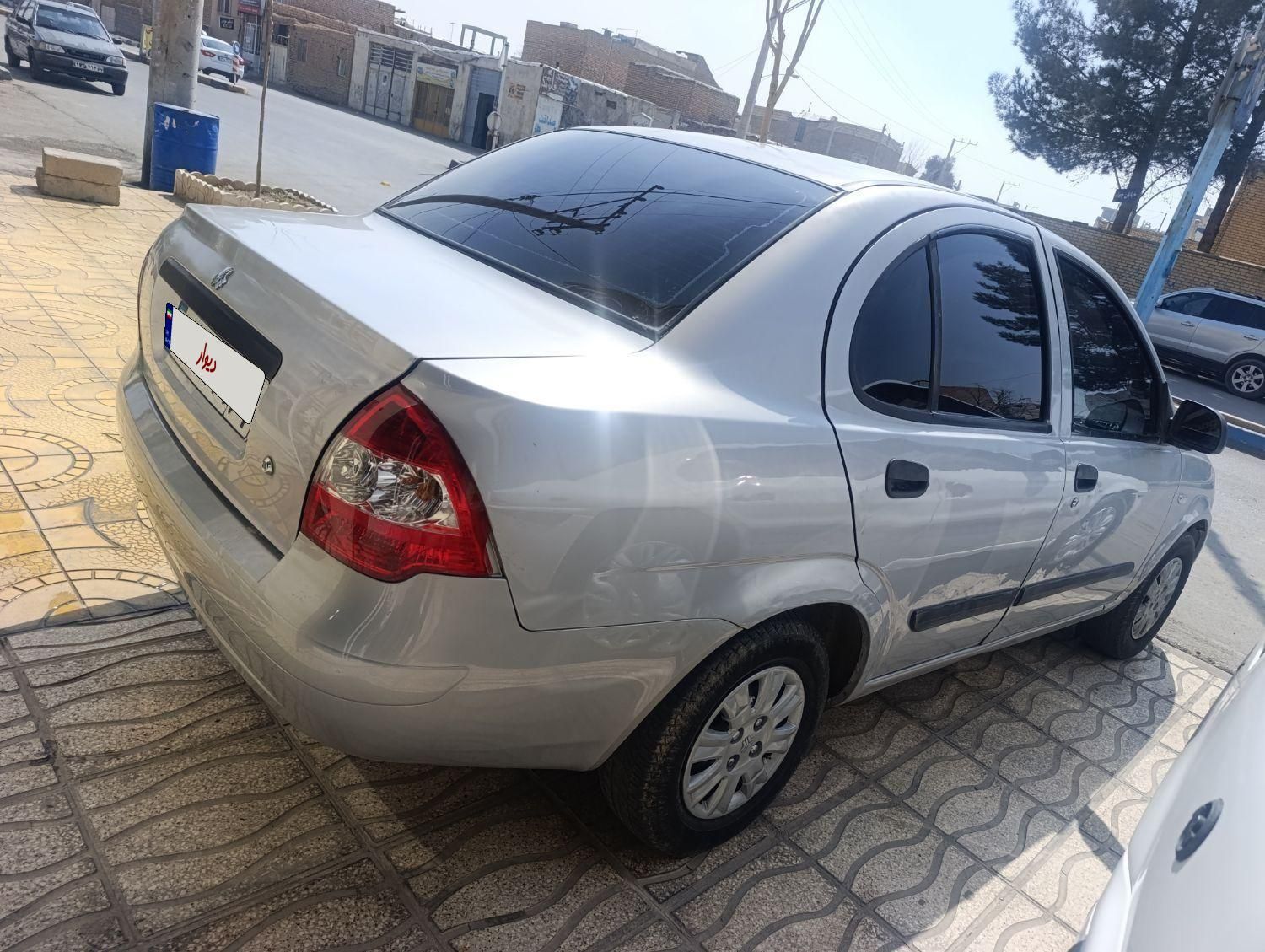 تیبا صندوق دار EX - 1395