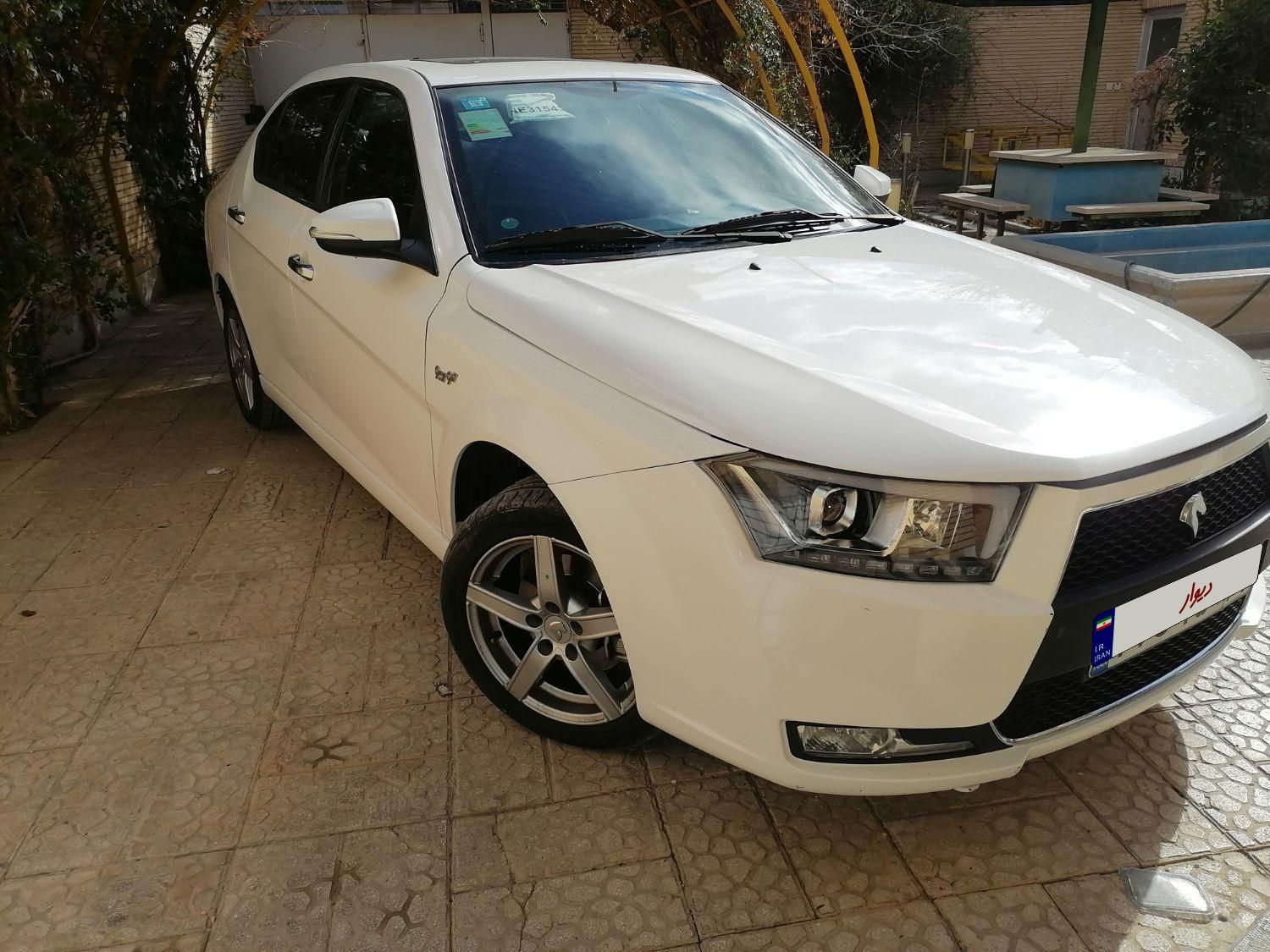 سمند LX XU7 - 1401