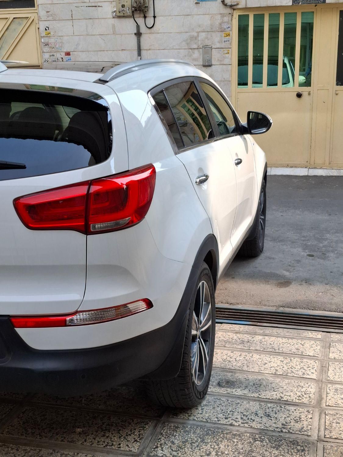 کیا اسپورتیج 4 سیلندر 2400cc - 2015