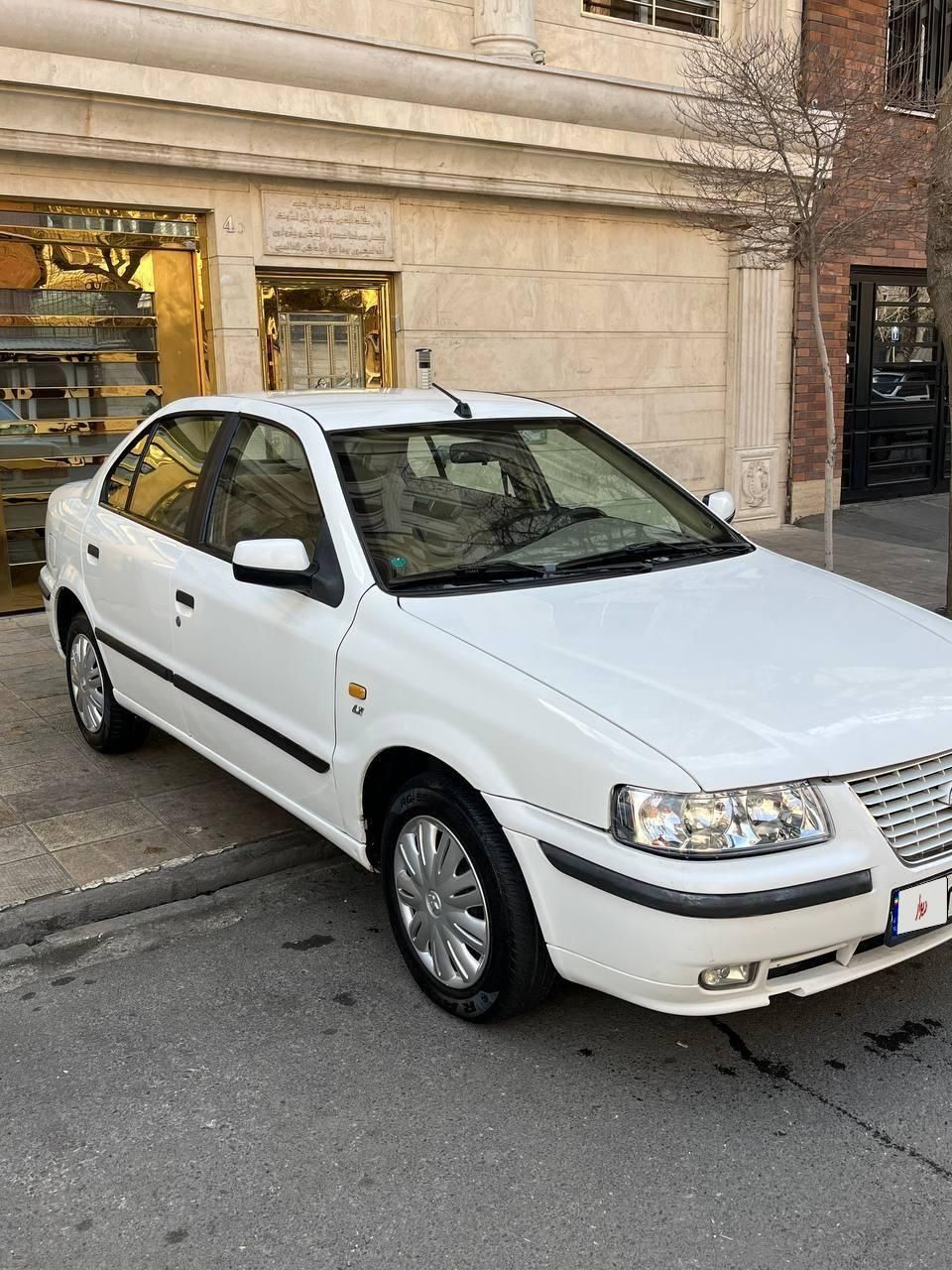 سمند LX XU7 - 1395