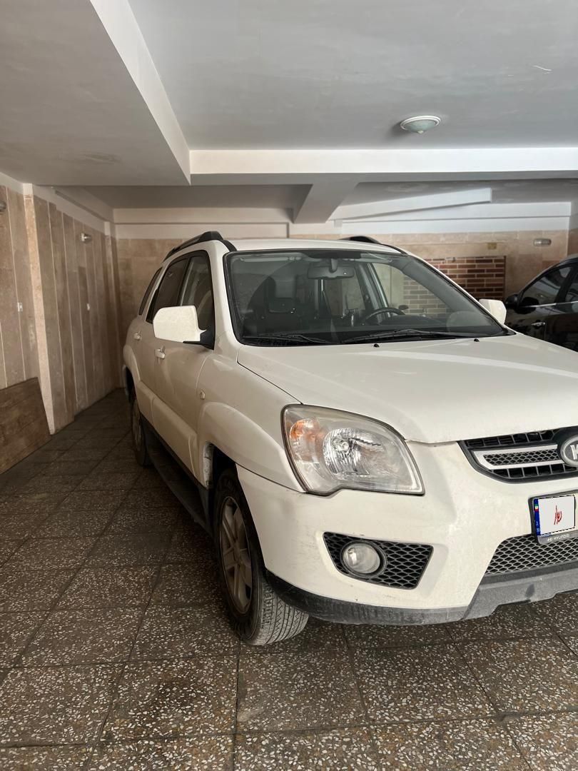 کیا اسپورتیج 6 سیلندر 2700cc - 2010