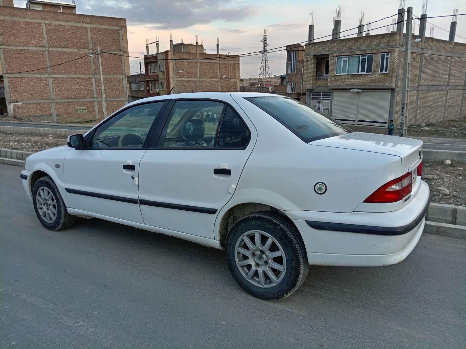 سمند LX XU7 - 1390