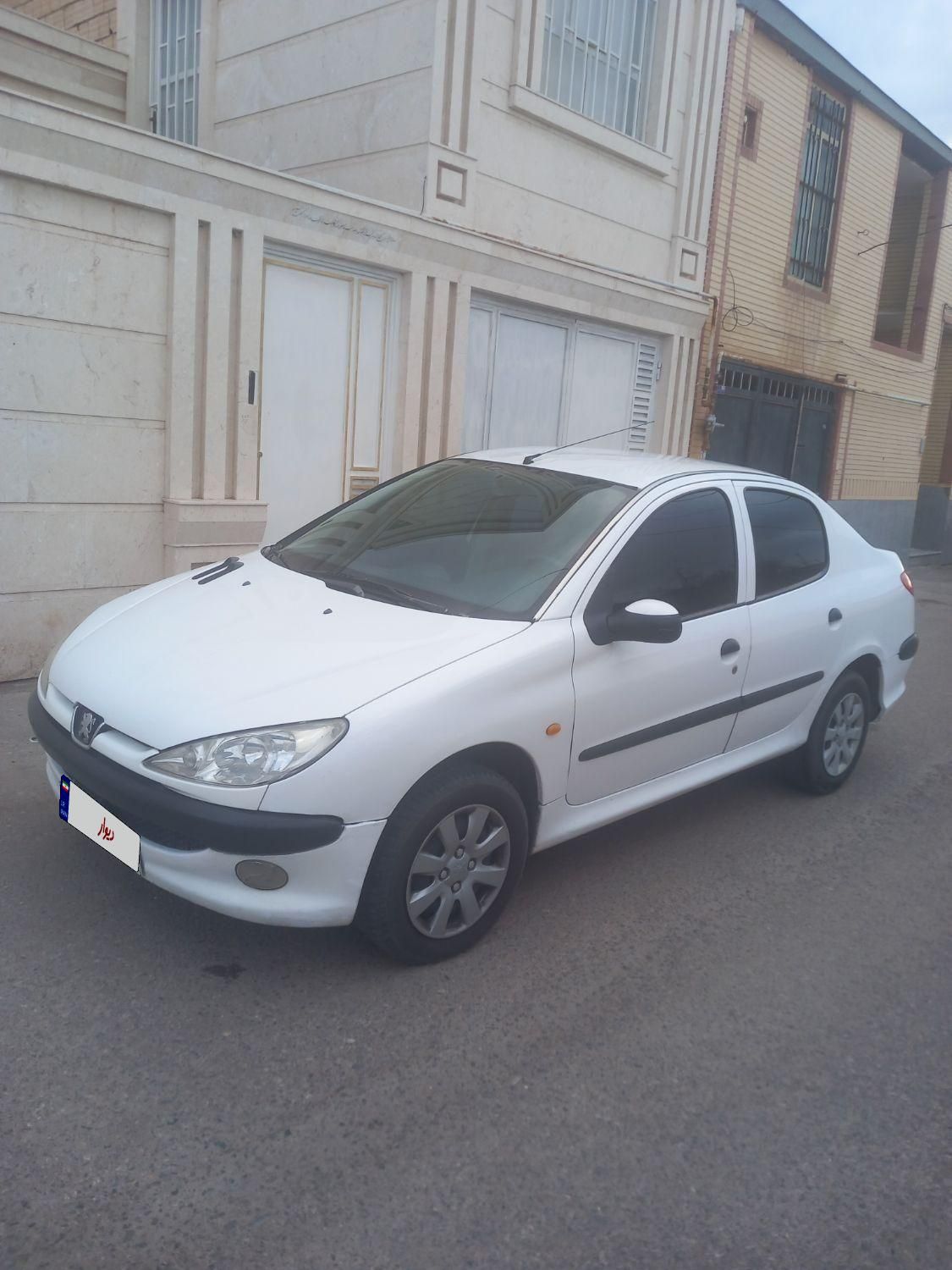 پژو 206 SD v8 - 1390