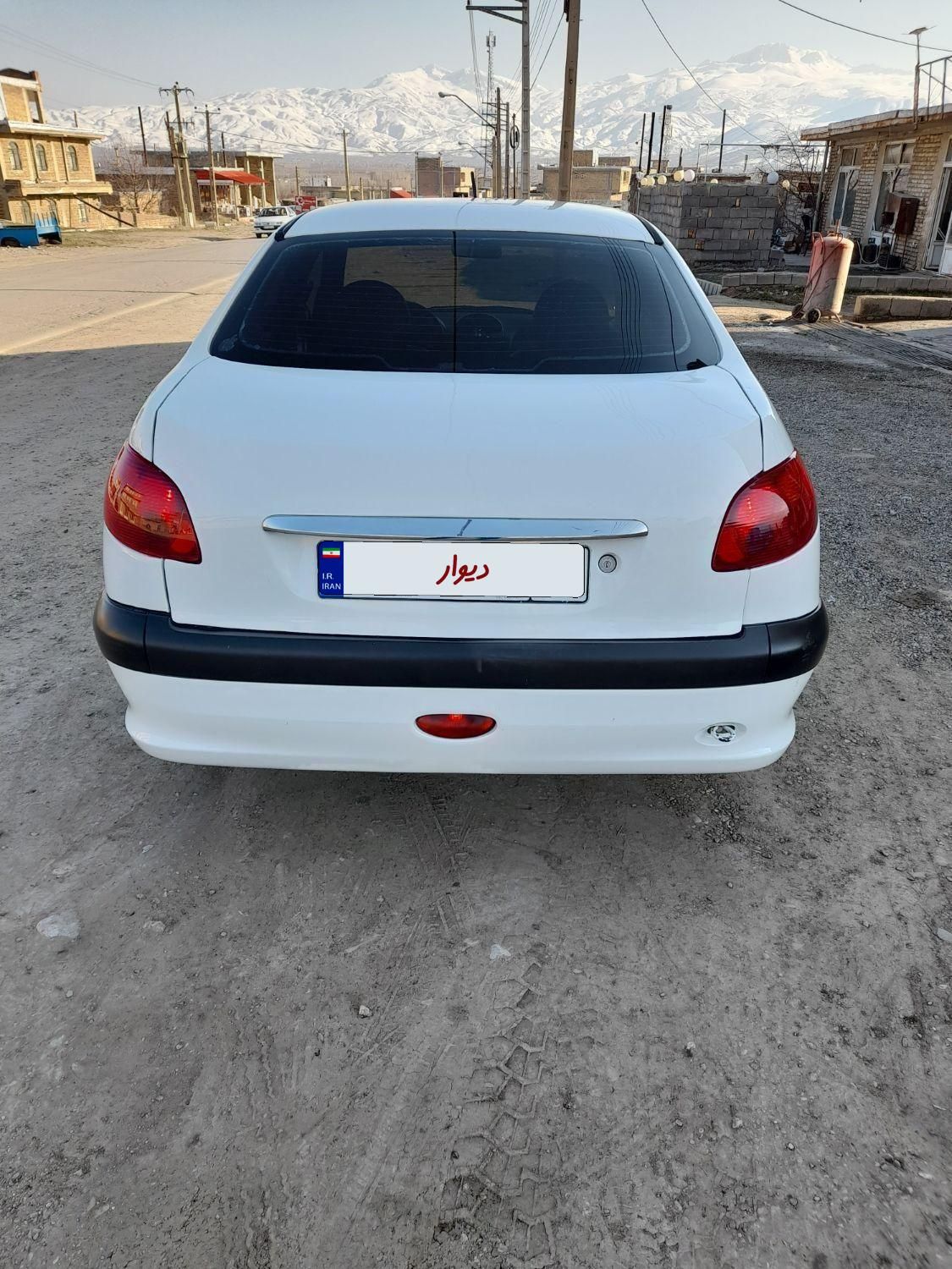 پژو 206 SD v1 - 1390