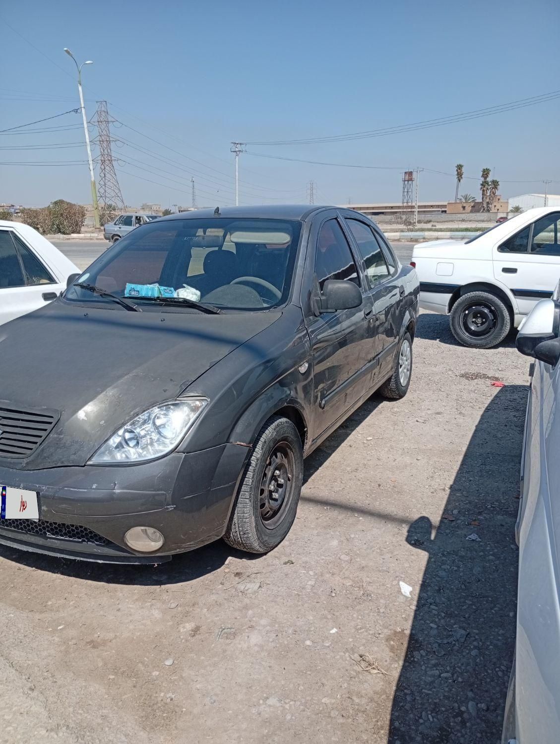 تیبا صندوق دار LX - 1390