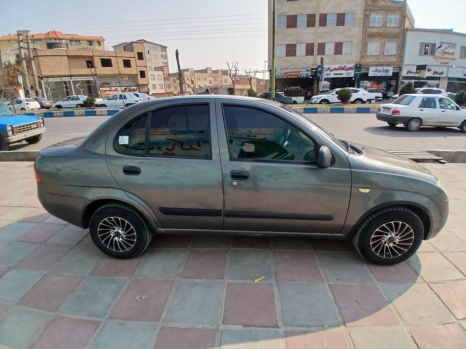 تیبا صندوق دار EX - 1390