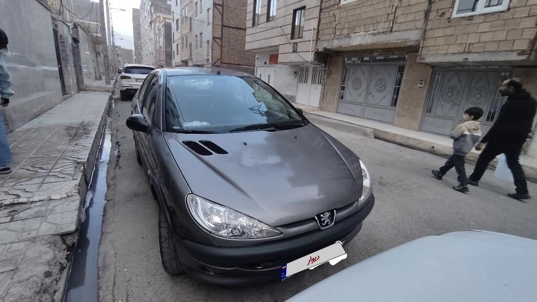 پژو 206 SD v8 - 1390